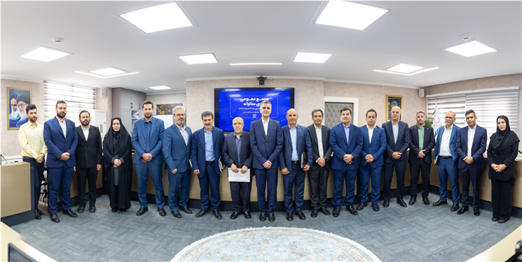 صنایع پلیمر گچساران، شاگرداول طرح‌های هلدینگ خلیج‌فارس است/ تأمین مالی، اولویت اول برای تسریع در پروژه پلی‌اتیلن سنگین