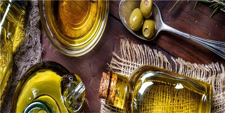 روغن زیتون واقعا یبوست را درمان می‌کند؟ زمان مصرف، مقدار درست و نکات ایمنی