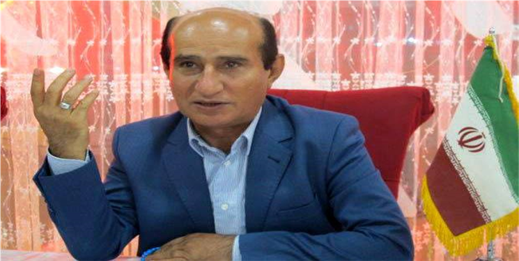 فعال سیاسی اصلاح‌طلب: قانون حجاب و عفاف نه حرف شرع است و نه عرف/ «آزادی» دال مرکزی انقلاب ۵۷ بود