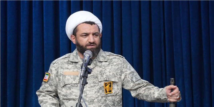 وحدانی‌فر: دشمن تصور غلطی داشت/ امام‌جمعه دهدشت: اگر آمریکا به صورت رسمی اعلان جنگ کند خلیج‌فارس محل دفن سربازان آمریکایی خواهد شد