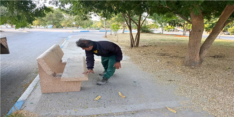 شهرداری دوگنبدان مبلمان پارک‌های شهر را نوسازی می‌کند/ جزییات