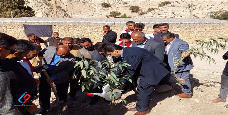 آبزالو میزبان کاروان مهربانی در لنده