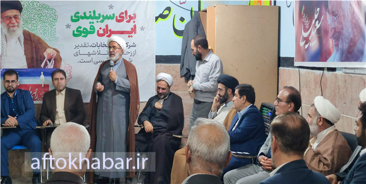 ستادهای استانی قالیباف به جلیلی پیوستند/ پناهی: بیانیه قالیباف شیرین و دلسوزانه بود/ سهم‌خواهی درست نیست
