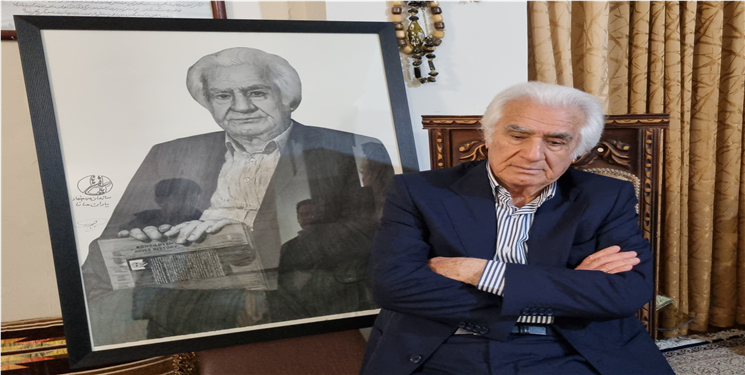 لغو عجیب یک همایش نکوداشت در دهدشت/ اقدام جالب فرهنگ‌دوستان و تجلیل از استاد هادی‌پور/ تصاویر