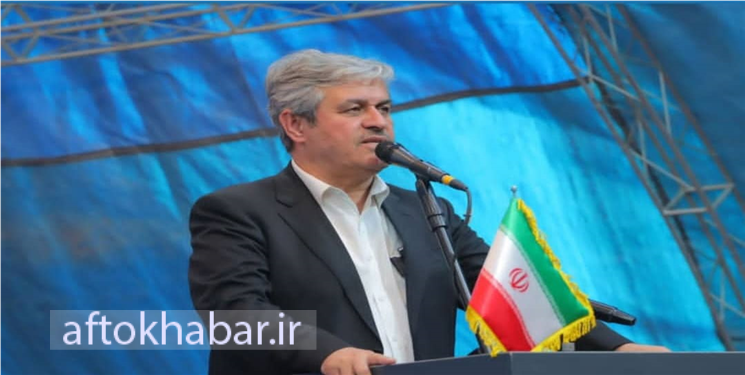 از مغز تا استخوان؛ تبختر و تفرعن به شیوه تاجگردون/ کلیپ
