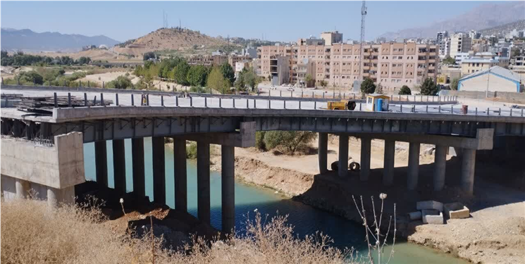 پل چهارم بشار یک ماه بعد از افتتاح سوراخ شد/+فیلم