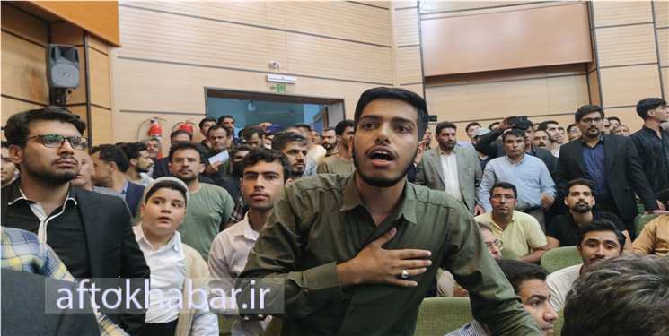 جرم انتخاباتی دانشجویان هوادار جلیلی در برنامه انتخاباتی ستاد پزشکیان در دانشگاه یاسوج/ دستگاه قضایی کجاست؟