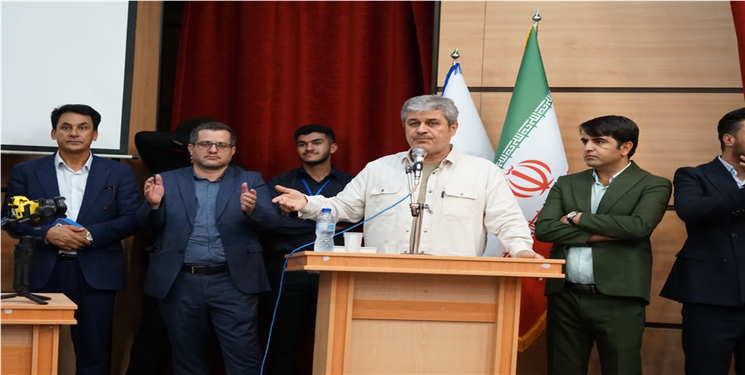 گزارش تصویری نشست پر چالش تاجگردون در دانشگاه یاسوج