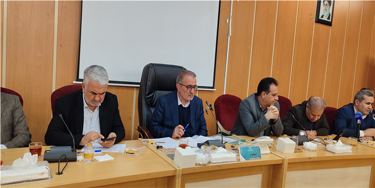 استاندار: هر طرحی که به مردم یا طبیعت دنا آسیب بزند مورد تأیید ما نیست