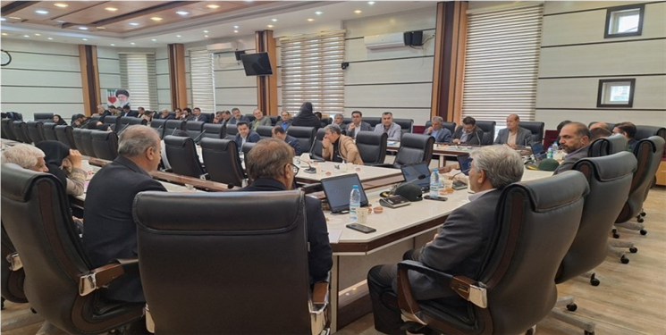 تذکر دادستان به مدیران/ روابط عمومی شرکت نفت: چرا باید ما را با ساز و دهل بشناسند؟!