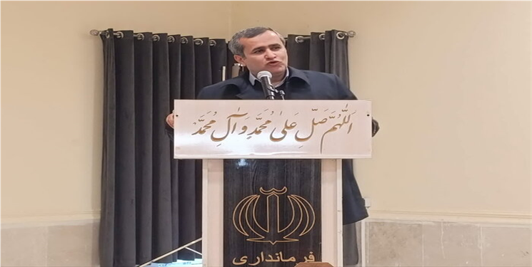 تببین شعار «وفاق ملی» توسط  معاون استاندار در آیین معارفه فرماندار جدید چرام