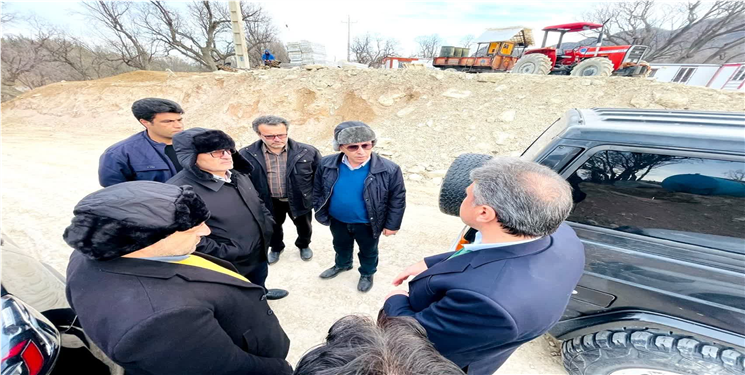 بررسی آخرین روند انتقال دکل میدان گازی مختار یاسوج