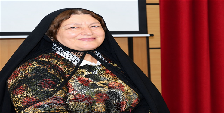 «سیمین طاهری بویراحمدی» راوی زندگی سخت و مشقت‌بار زنان عشایر/ «روح سرکشی» که «سرگذشت صنوبر» را به تصویر می‌کشد/ نوشتن شبیه آیینه است که افراد خود را در آن می‌بینند