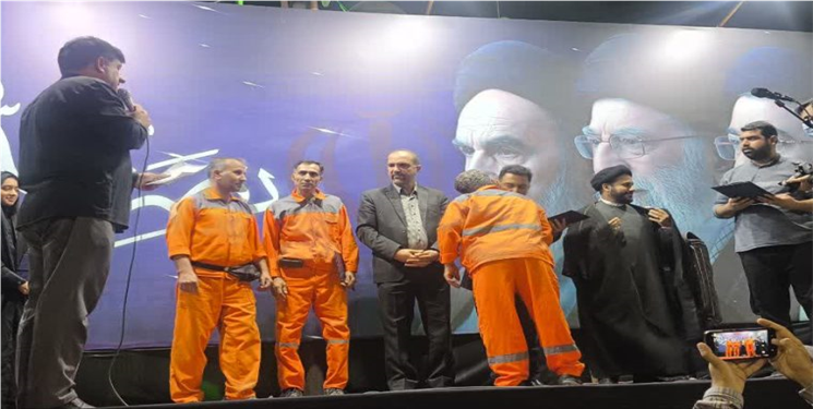 تکریم پاکبانان شهرداری دوگنبدان به پاس صیانت از آراستگی شهر