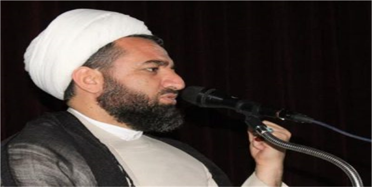 انتقادات امام جمعه خطاب به مدیران کهگیلویه/ وحدانی‌فر: شهرستان برای نوروز آماده نیست 