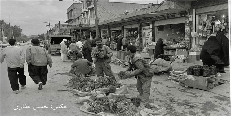 عکس روز/ گچساران، بازار و خیابان بلادیان دهه 70 