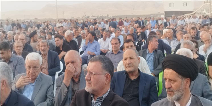گزارش تصویری از مراسم خاکسپاری معاون امور آب کشور 