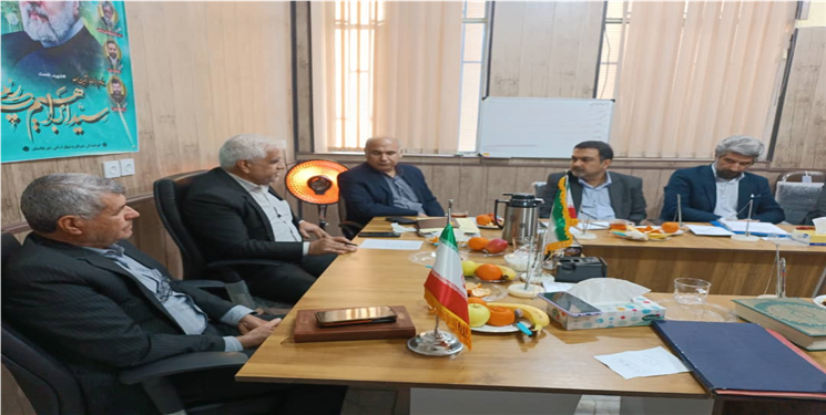 مرادی: بین اعضاء شورای شهر گچساران وابستگی و انسجام خوبی برای خدمات و توسعه شهر وجود دارد/ عاملی‌مقدم: بخش زیادی از حق آلایندگی در مرحله وصول است/ قشقایی: آسفالت معابر با اولویت معابر خاکی ادامه دارد