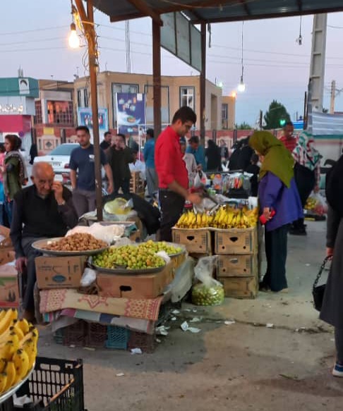 «دهدشت»  در قُرق دستفروش ها و بنرهای تسلیت خیابانی